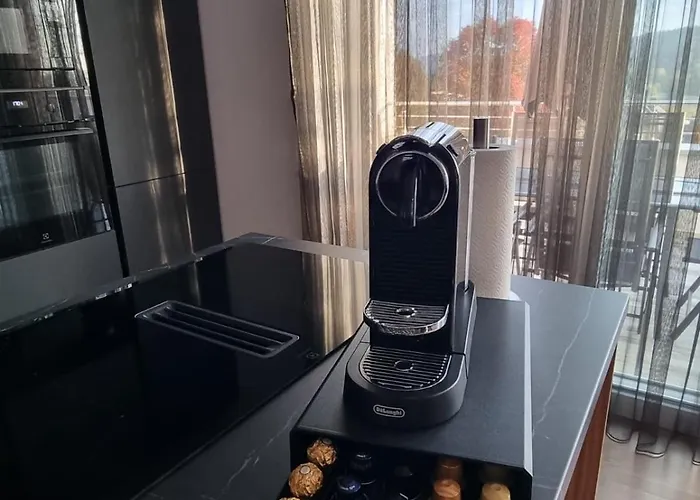 فيلة White Luxury *